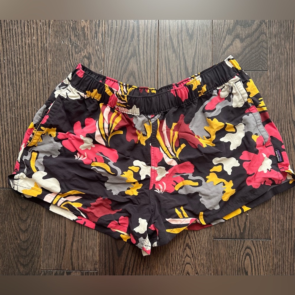 Patagonia Baggies Shorts - Women’s M